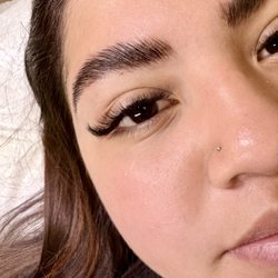 LA'z & Brow Boutique