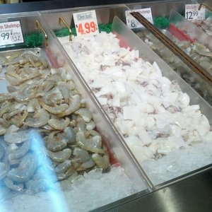 Banner Smoked Fish Seafood Markets 2715 W 15th St Coney