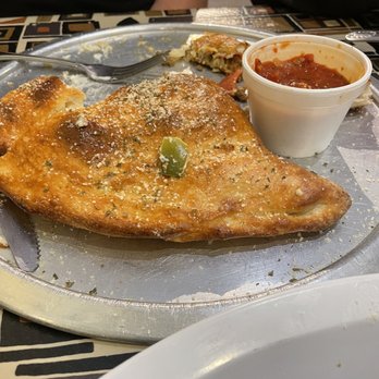 Diromio's Pizza & Grill - Calzone - Pizza Near Me - Davenport, Florida