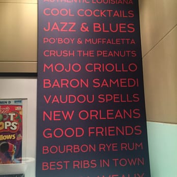 Baton Rouge Pigalle - Cocktail Bars Near Me - Paris, 75