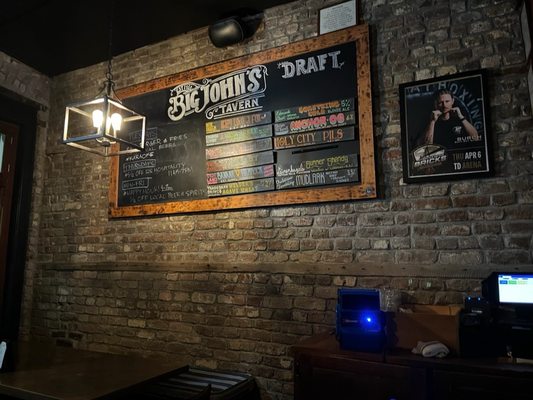 Big John's Tavern by null