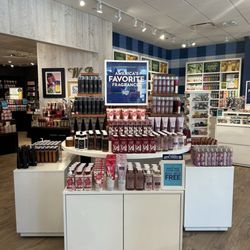 Bath & Body Works