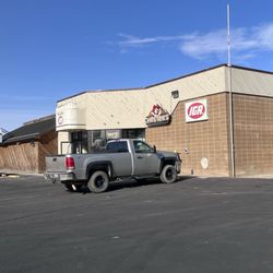 Broadus IGA