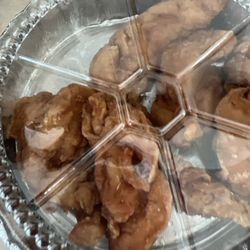 Hometown Pizza - This disgusting mess is supposed to be "wings". They smell bad as well. Look at that nasty skin!
