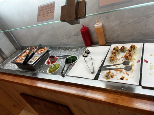 Hunan Chinese Restaurant buffet by null