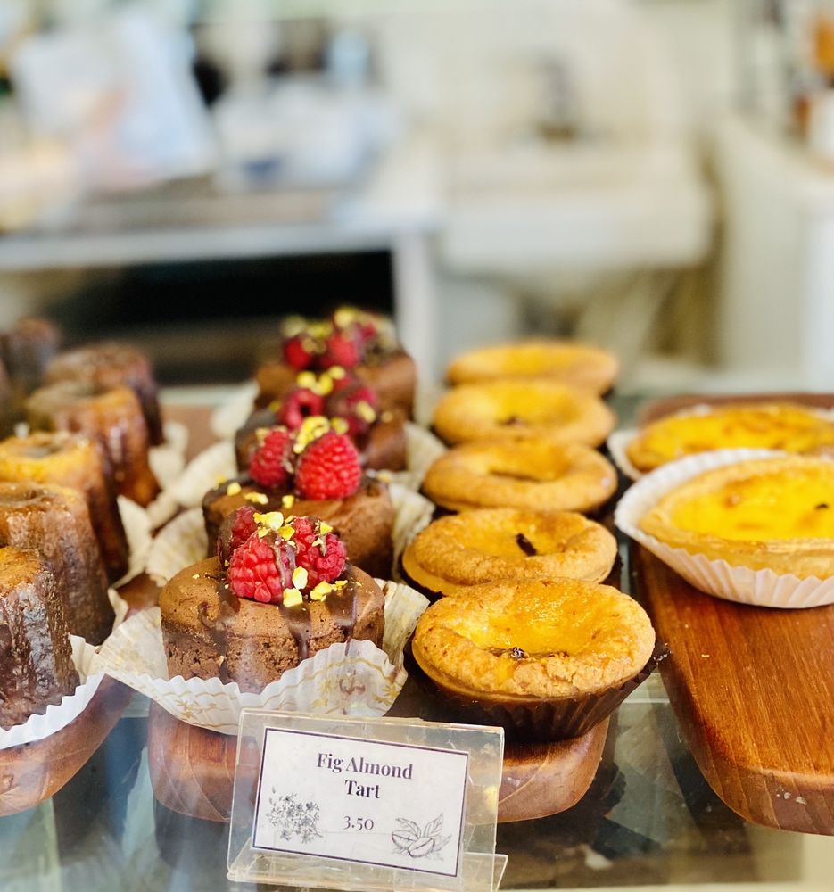 Social spots from Cafe Trois