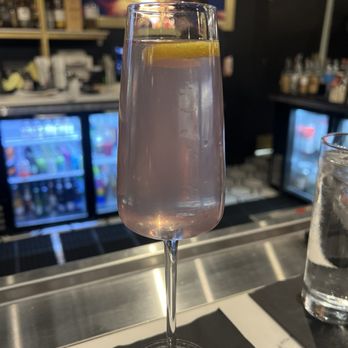 The Board Room - bubble kiss - Tapas/Small Plates Near Me - Libertyville, Illinois