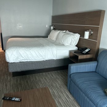 Holiday Inn Express & Suites Leander - Hotels Near Me - Leander, Texas Holiday Inn Express & Suites Leander - Hotels Near Me - Leander, Texas