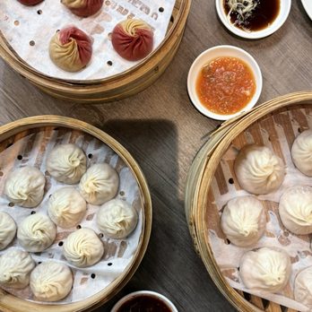 Paradise Dynasty - Xiao long bao and birria bao - Singaporean Near Me - Costa Mesa, California Paradise Dynasty - Xiao long bao and birria bao - Singaporean Near Me - Costa Mesa, California