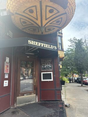 Sheffield's Wine & Beer Garden by null