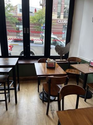 Tuscan Hen Market by null