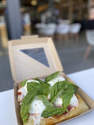 Steel Pan Pizza by null