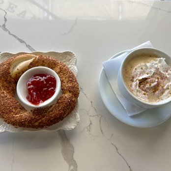 Utopia Caffe - Breakfast & Brunch Near Me - Tustin, California