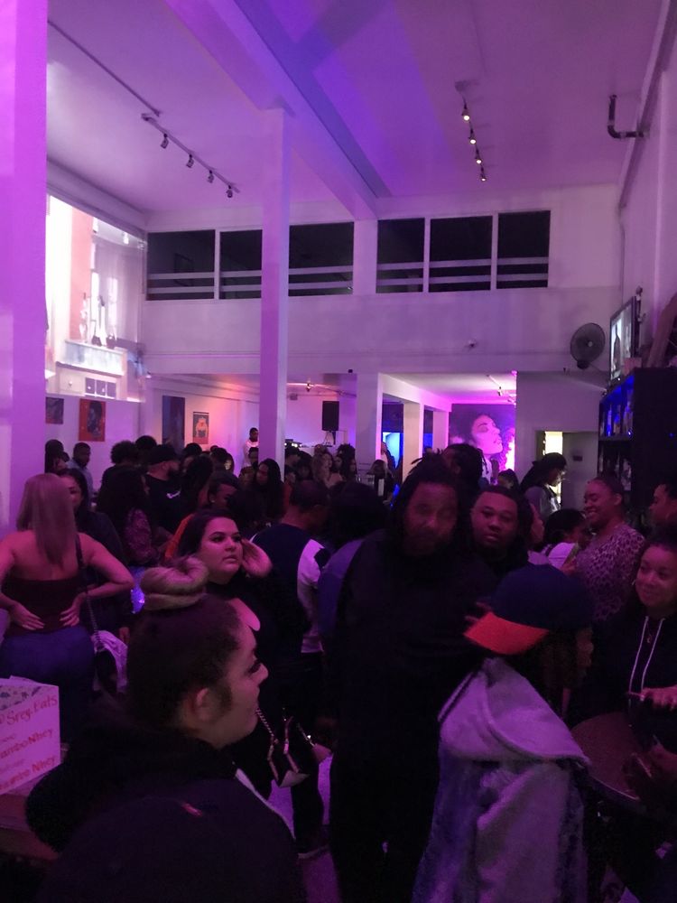 THE GALLERY ART BAR CLOSED Updated August 2024 36 Photos & 13