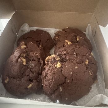 Nina's Cookie Explosion - Rocky Road - Bakeries Near Me Nina's Cookie Explosion - Rocky Road - Bakeries Near Me