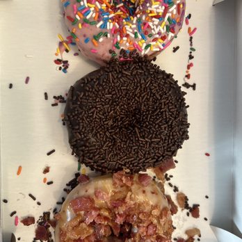 Duck Donuts - Coffee & Tea Near Me - Pfluegerville, Texas Duck Donuts - Coffee & Tea Near Me - Pfluegerville, Texas