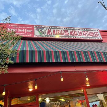 Los Mariachis - Restaurant front - Mexican Near Me - Red Bluff, California