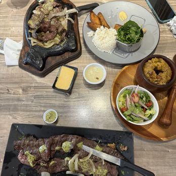Cali Viejo Restaurant - Latin American Near Me - Brandon, Florida