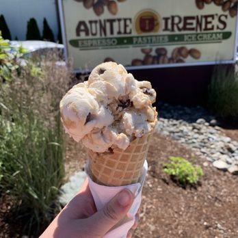 Auntie Irene's Coffee Shop - Ice Cream & Frozen Yogurt Near Me - Des Moines, Washington Auntie Irene's Coffee Shop - Ice Cream & Frozen Yogurt Near Me - Des Moines, Washington