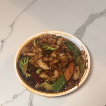 Chen's Wok - Szechuan Chicken - Chinese Near Me - Zionsville, Indiana