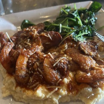 37 Cedar Restaurant & Bar - Shrimp n Grits - Bars Near Me - Cookeville, Tennessee 37 Cedar Restaurant & Bar - Shrimp n Grits - Bars Near Me - Cookeville, Tennessee