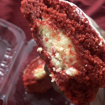 Gourmet Goodies Bake Shop - Bakeries Near Me - Winter Haven, Florida