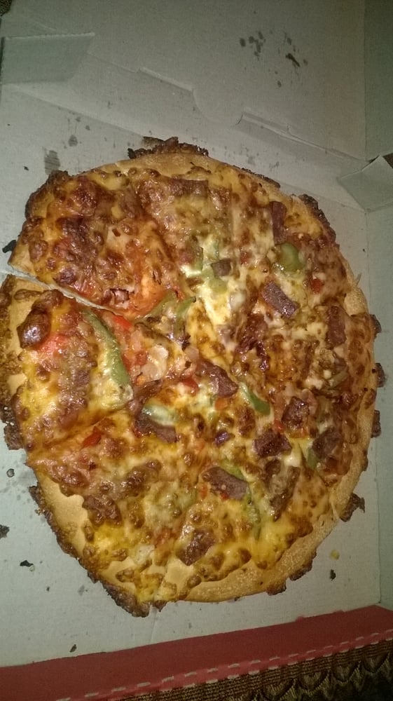 PIZZA HUT PUKEKOHE Updated May 2024 33 Edinburgh Street, Pukekohe