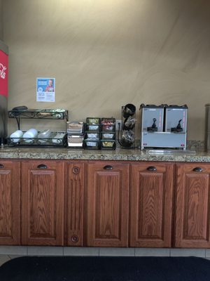 Kneaders Bakery & Cafe by null