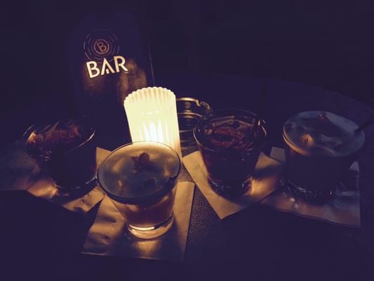 B Bar by null