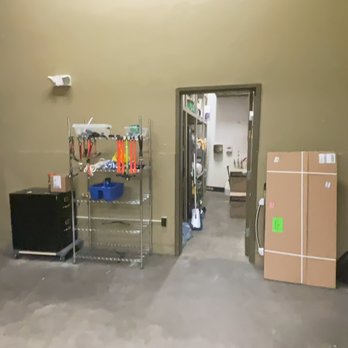 DICK'S Sporting Goods - Second floor faculty only area - Sports Wear Near Me - Woodbridge, New Jersey