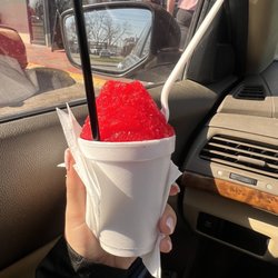 Shaved Ice & Funnel Cake - Baby snowcone - sour strawberry flavor