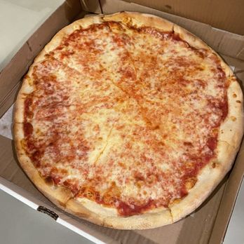 Dominic's Pizza - The traditional Cheese Pizza. - Pizza Near Me - Voorhees, New Jersey