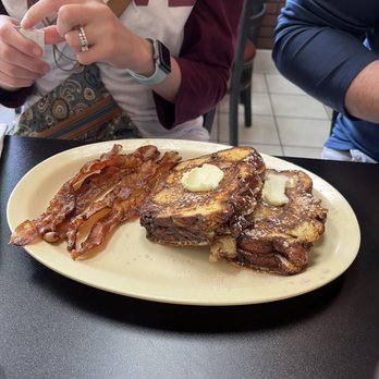 Family Cafe & Diner - Cinnamon French Toast - Breakfast & Brunch Near Me - Crystal, Minnesota Family Cafe & Diner - Cinnamon French Toast - Breakfast & Brunch Near Me - Crystal, Minnesota