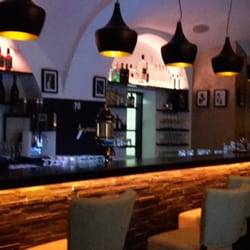 73 Burger Bar