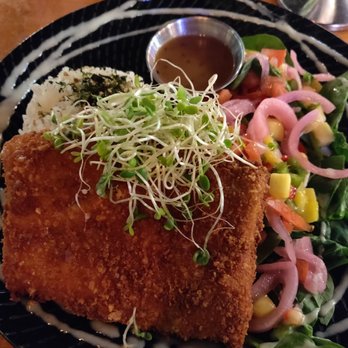 Down the Hatch Maui - Mahi was so tender and presentation was awesome but it simply lacked flavor - Seafood Near Me - Lahaina, Hawaii Down the Hatch Maui - Mahi was so tender and presentation was awesome but it simply lacked flavor - Seafood Near Me - Lahaina, Hawaii