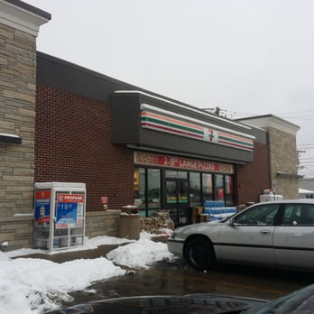 7-Eleven - a car parked in front of a convenience store - Gas Stations Near Me - Park Ridge, Illinois 7-Eleven - a car parked in front of a convenience store - Gas Stations Near Me - Park Ridge, Illinois