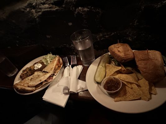 Shay's Pub & Wine Bar by null