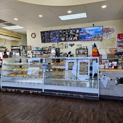 Grand Donuts