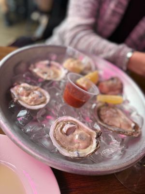 Clemente's Crab House by null