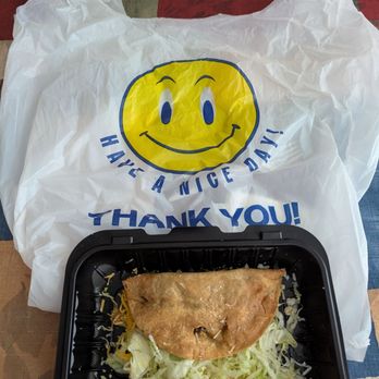 El Armando's Mexican Food Poway - Crunchy beef taco! Twice the price of Taco Bell taco, but more of a local spin with twice the ingredients.Well worth the difference!!! - Mexican Near Me - Poway, California