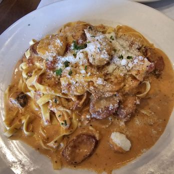 La Tavolata - Italian Near Me - Artesia, California