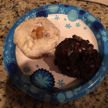Hurts Donut - Apple pie and chocolate oreo - Donuts Near Me - Frisco, Texas Hurts Donut - Apple pie and chocolate oreo - Donuts Near Me - Frisco, Texas