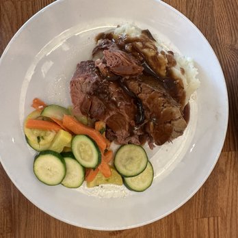 Block & Bottle - Pot roast - American Near Me - Castle Rock, Colorado