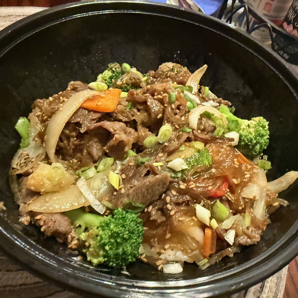MoDak Korean Chicken - Beef bulgogi bowl was really good and not overloaded in veggies - Korean Near Me - San Jose, California