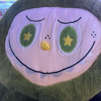 Fantasy Claw Arcade Hawaii - Arcades Near Me - Honolulu, Hawaii