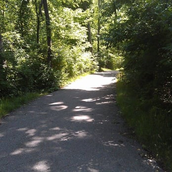 Rouge River Greenway Trail - Pretty trails. Well-taken care of, too! - Hiking Near Me - Dearborn, Michigan Rouge River Greenway Trail - Pretty trails. Well-taken care of, too! - Hiking Near Me - Dearborn, Michigan