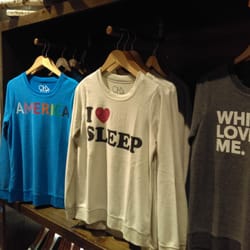 Besselli - When a novelty tee isn't warm enough...