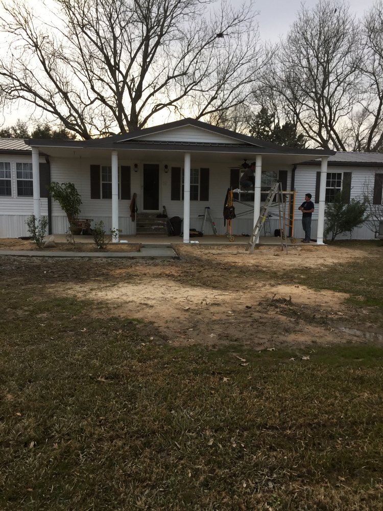 Slide of J&M Home Improvements