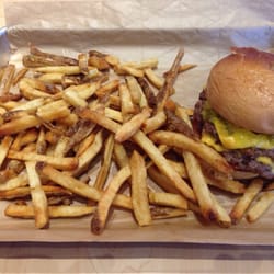 MOOYAH Burgers, Fries & Shakes - Small fries