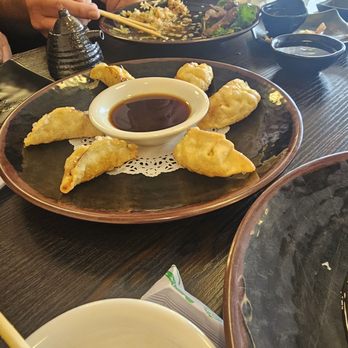 Lucky Sushi & Ramen - Gyoza - Sushi Bars Near Me - Ventura, California Lucky Sushi & Ramen - Gyoza - Sushi Bars Near Me - Ventura, California